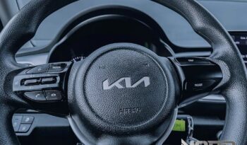KIA Stonic  | FWD (przód) | Manualna | 100 KM | Niebieski full
