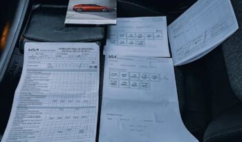 KIA Stonic  | FWD (przód) | Manualna | 100 KM | Niebieski full