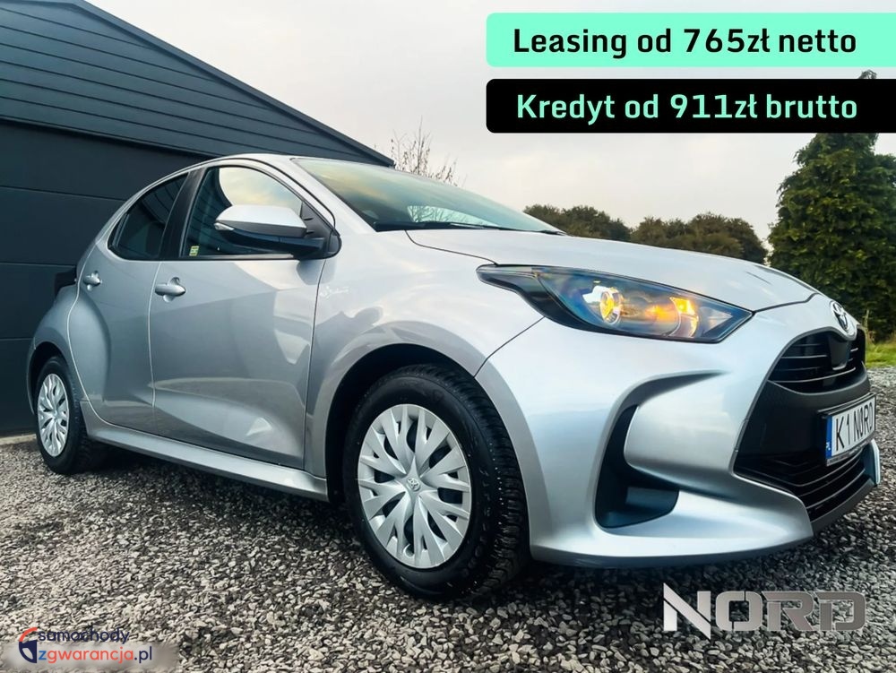Toyota Yaris  | Fwd (Przód) | Automatyczna | 116 Km | Srebrny
