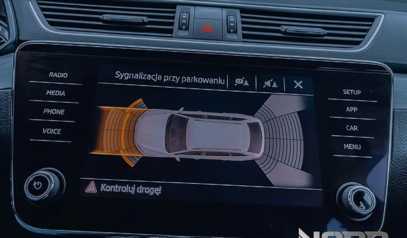 SKODA Superb  | FWD (przód) | Automatyczna | 190 KM | Szary full