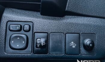 TOYOTA Auris  | FWD (przód) | Automatyczna | 136 KM | Srebrny full