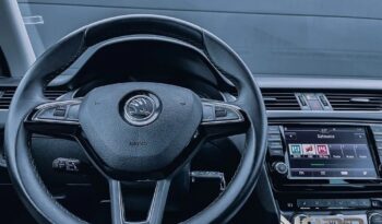 SKODA Octavia  | FWD (przód) | Automatyczna | 149 KM | Szary full