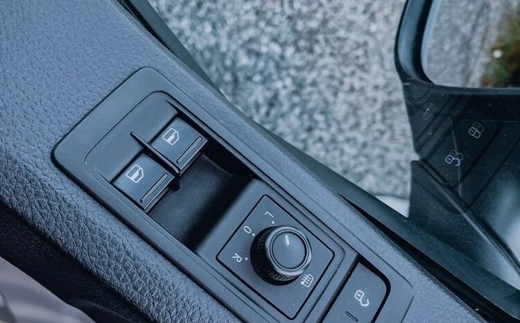 VOLKSWAGEN TRANSPORTER T6 DSG | 4×4 (stały) | Automatyczna | 150 KM | Biały full