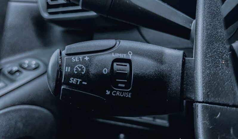 PEUGEOT Partner  | 4×4 (doł. ręcznie) | Manualna | 131 KM | Czerwony full