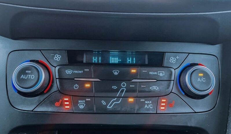 FORD Focus  | FWD (przód) | Manualna | 125 KM | Niebieski full