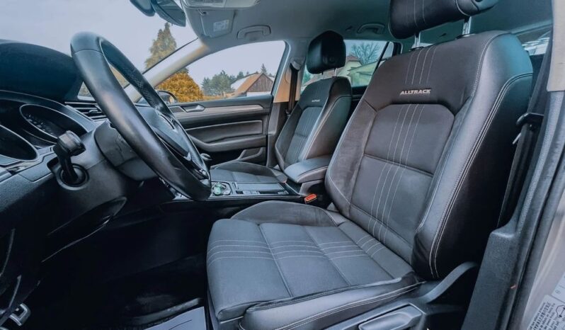 Volkswagen Passat | 4×4 (stały) | Manualna | 150 KM | Srebrny full