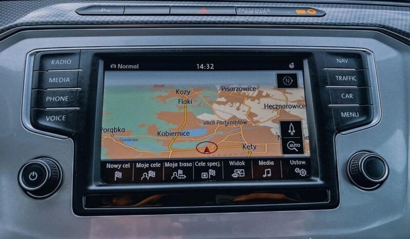 Volkswagen Passat | 4×4 (stały) | Manualna | 150 KM | Srebrny full