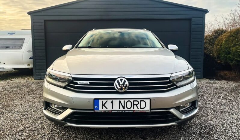 Volkswagen Passat | 4×4 (stały) | Manualna | 150 KM | Srebrny full