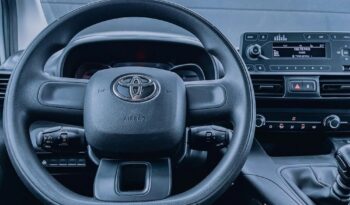TOYOTA ProAce City | FWD (przód) | Manualna | 102 KM | Biały full