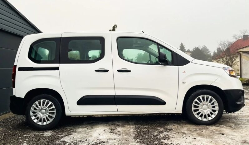 TOYOTA ProAce City | FWD (przód) | Manualna | 102 KM | Biały full