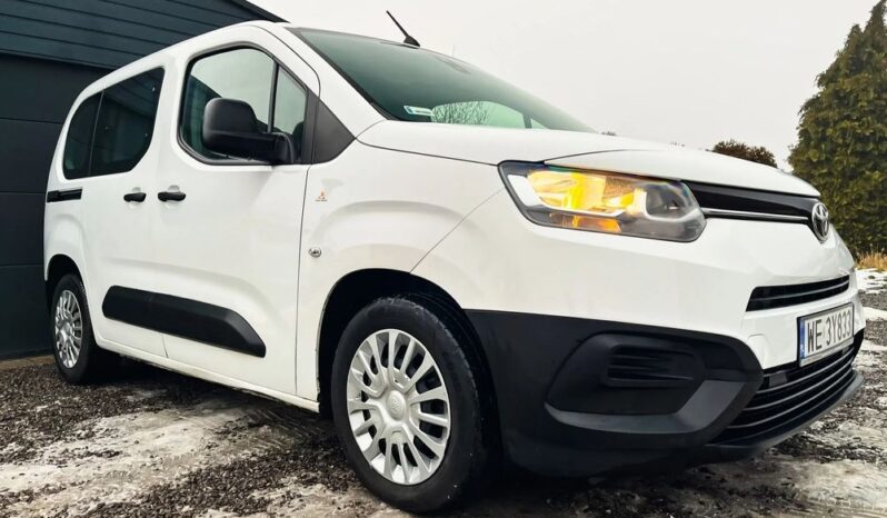 TOYOTA ProAce City | FWD (przód) | Manualna | 102 KM | Biały full