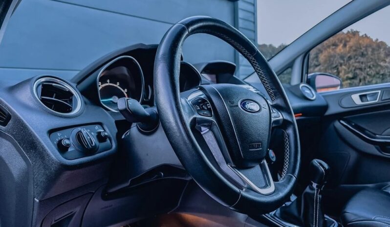 FORD Fiesta  | FWD (przód) | Manualna | 140 KM | Czarny full