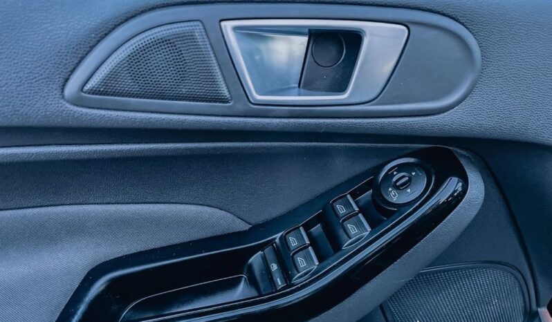 FORD Fiesta  | FWD (przód) | Manualna | 140 KM | Czarny full