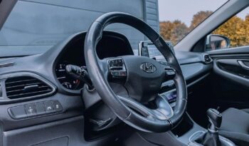 HYUNDAI I30  | FWD (przód) | Manualna | 120 KM | Srebrny full