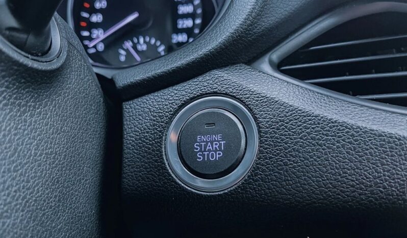 HYUNDAI I30  | FWD (przód) | Manualna | 120 KM | Srebrny full