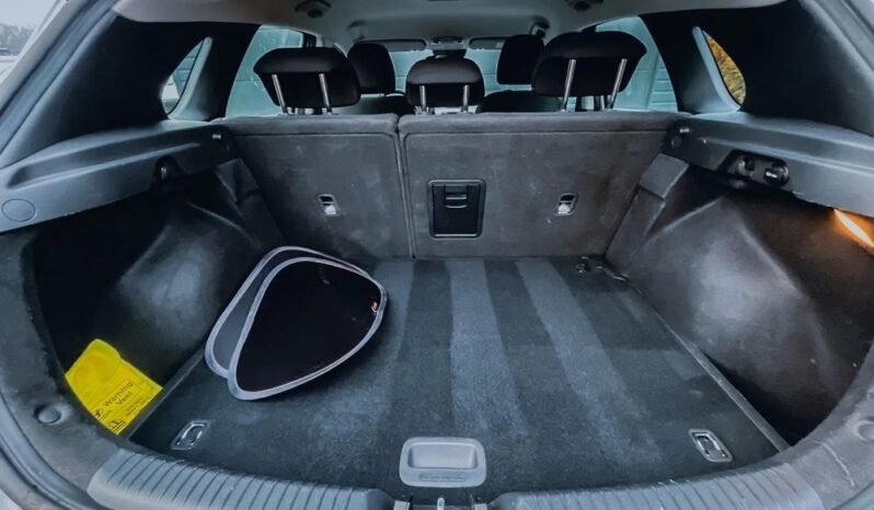 HYUNDAI I30  | FWD (przód) | Manualna | 120 KM | Srebrny full