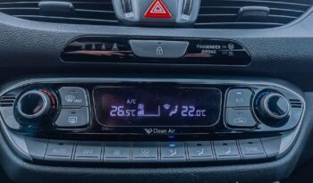 HYUNDAI I30  | FWD (przód) | Manualna | 120 KM | Srebrny full