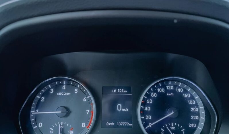 HYUNDAI I30  | FWD (przód) | Manualna | 120 KM | Srebrny full