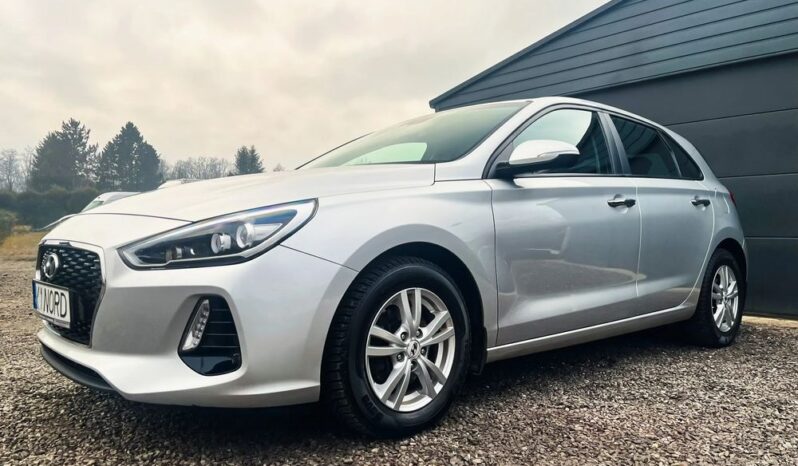HYUNDAI I30  | FWD (przód) | Manualna | 120 KM | Srebrny full