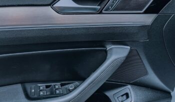 VOLKSWAGEN Passat  | 4×4 (stały) | Automatyczna | 190 KM | Srebrny full