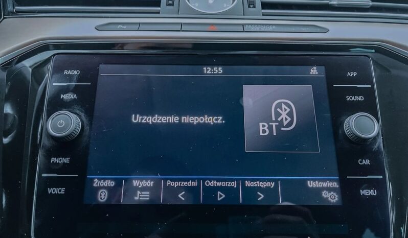 VOLKSWAGEN Passat  | 4×4 (stały) | Automatyczna | 190 KM | Srebrny full