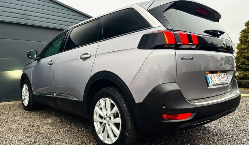 PEUGEOT 5008  | FWD (przód) | Automatyczna | 130 KM | Srebrny full