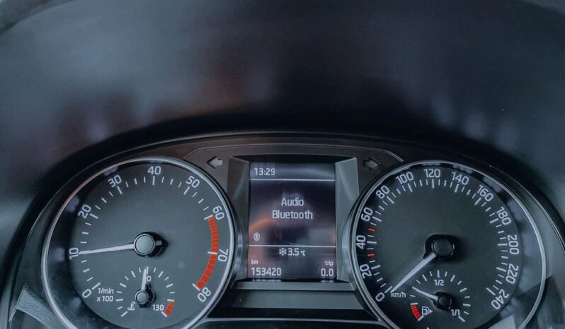 SKODA Fabia  | FWD (przód) | Manualna | 110 KM | Biały full