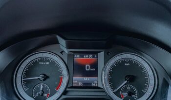 SKODA Octavia  | 4×4 (stały) | Automatyczna | 150 KM | Czarny full