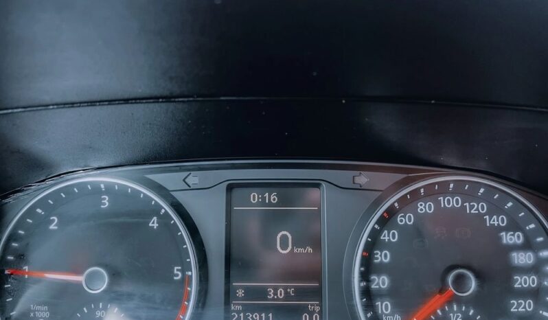 VOLKSWAGEN Transporter | 4×4 (stały) | Manualna | 150 KM | Biały full