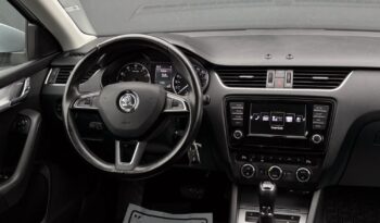 SKODA Octavia  | 4×4 (stały) | Automatyczna | 180 KM | Srebrny full