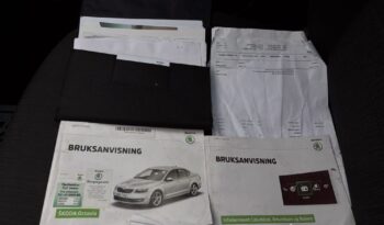 SKODA Octavia  | 4×4 (stały) | Automatyczna | 180 KM | Srebrny full