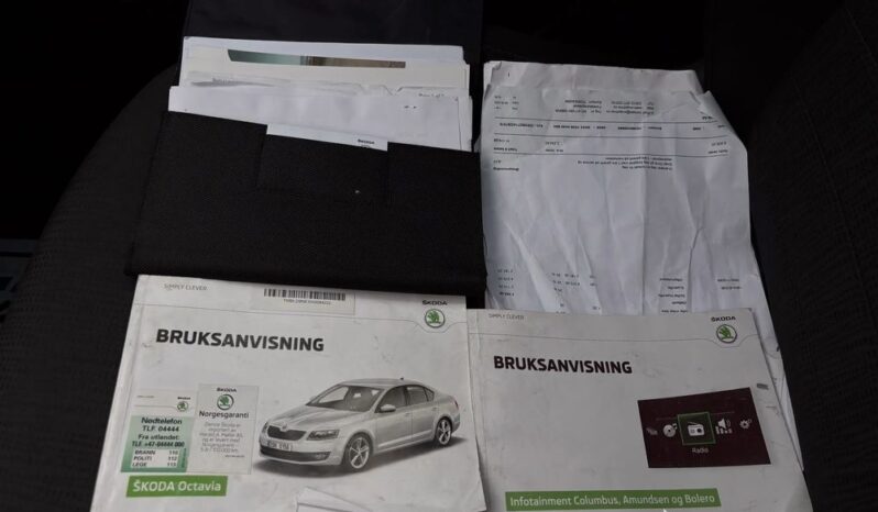 SKODA Octavia  | 4×4 (stały) | Automatyczna | 180 KM | Srebrny full