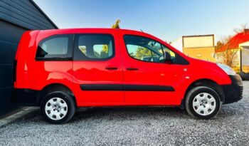 PEUGEOT Partner  | 4×4 (doł. ręcznie) | Manualna | 99 KM | Czerwony full