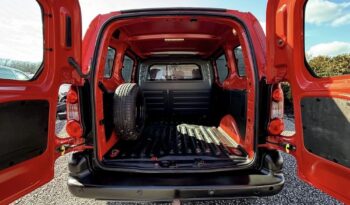 PEUGEOT Partner  | 4×4 (doł. ręcznie) | Manualna | 99 KM | Czerwony full