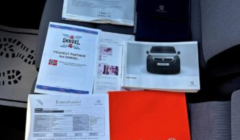 PEUGEOT Partner  | 4×4 (doł. ręcznie) | Manualna | 99 KM | Czerwony full