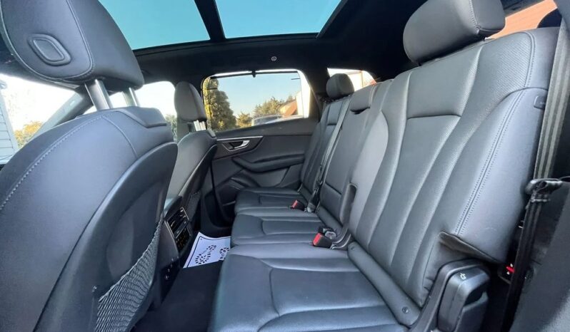 Audi Q7 | 4×4 (stały) | Automatyczna | 265 KM | Czarny full