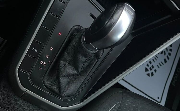 VOLKSWAGEN Polo  | FWD (przód) | Automatyczna | 95 KM | Szary full