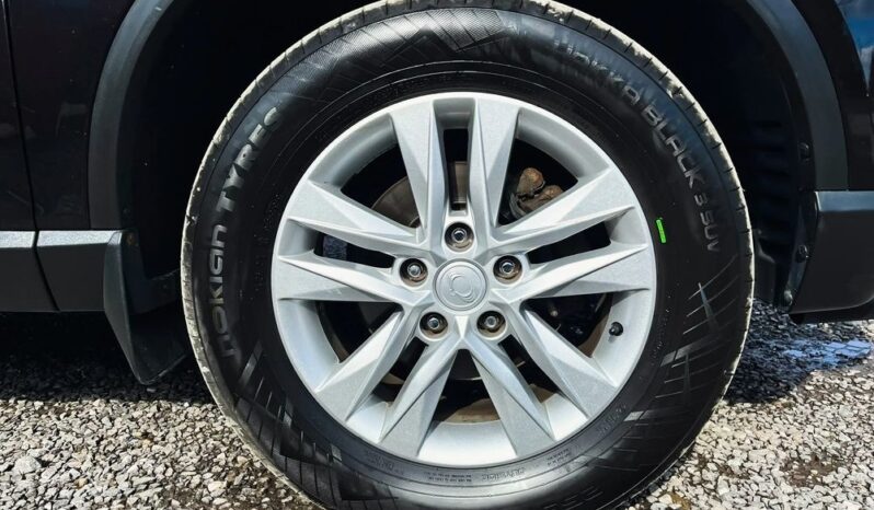 SsangYong/KGM Musso | 4×4 (doł. automatycznie) | Automatyczna | 181 KM | Czarny full
