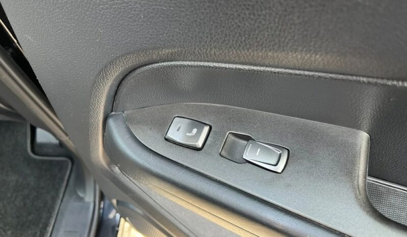 SsangYong/KGM Musso | 4×4 (doł. automatycznie) | Automatyczna | 181 KM | Czarny full