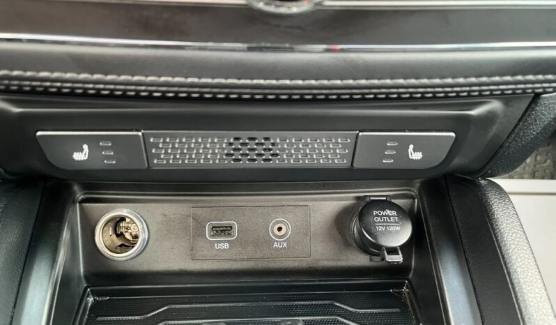 SsangYong/KGM Musso | 4×4 (doł. automatycznie) | Automatyczna | 181 KM | Czarny full