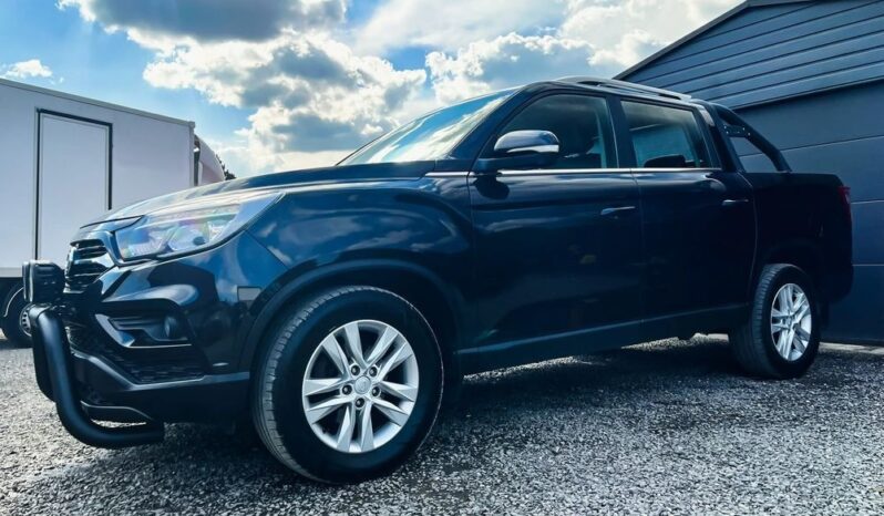 SsangYong/KGM Musso | 4×4 (doł. automatycznie) | Automatyczna | 181 KM | Czarny full