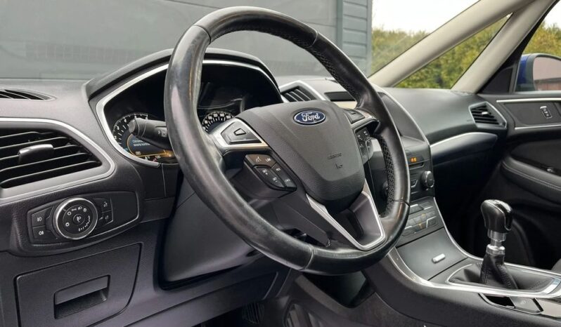 FORD S-Max  | FWD (przód) | Manualna | 150 KM | Granatowy full