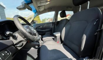 KIA Carens  | FWD (przód) | Manualna | 135 KM | Szary full