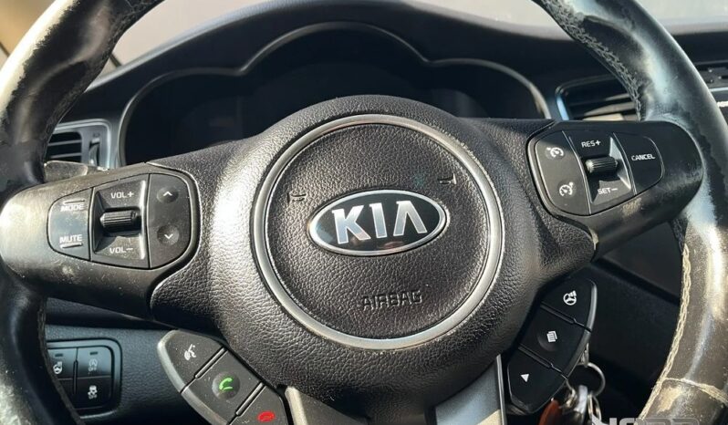 KIA Carens  | FWD (przód) | Manualna | 135 KM | Szary full