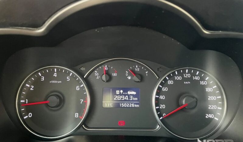 KIA Carens  | FWD (przód) | Manualna | 135 KM | Szary full