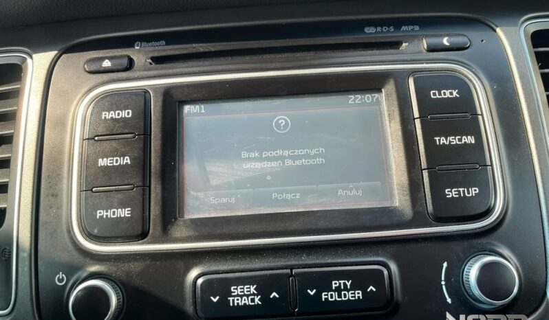 KIA Carens  | FWD (przód) | Manualna | 135 KM | Szary full
