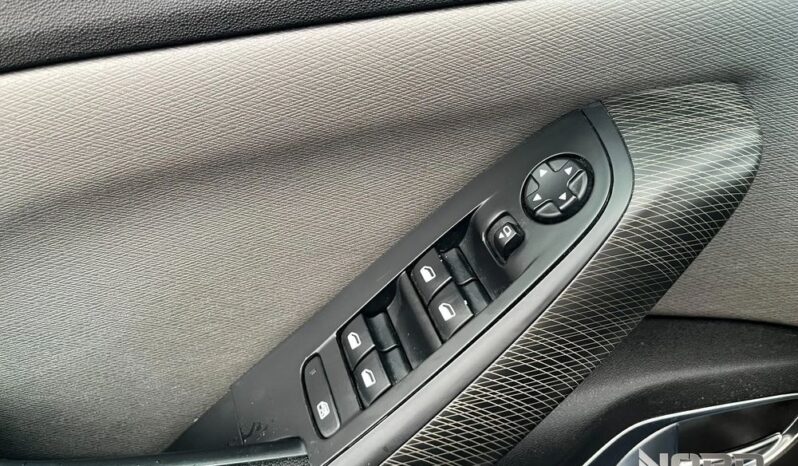CITROEN c4-grand-picasso | FWD (przód) | Automatyczna | 115 KM | Srebrny full