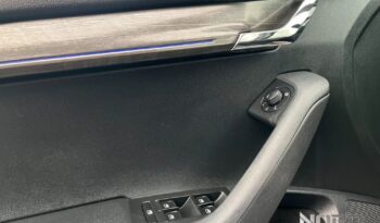 SKODA Octavia  | 4×4 (doł. automatycznie) | Automatyczna | 150 KM | Brązowy full