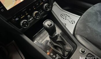 SKODA Octavia  | 4×4 (doł. automatycznie) | Automatyczna | 150 KM | Brązowy full