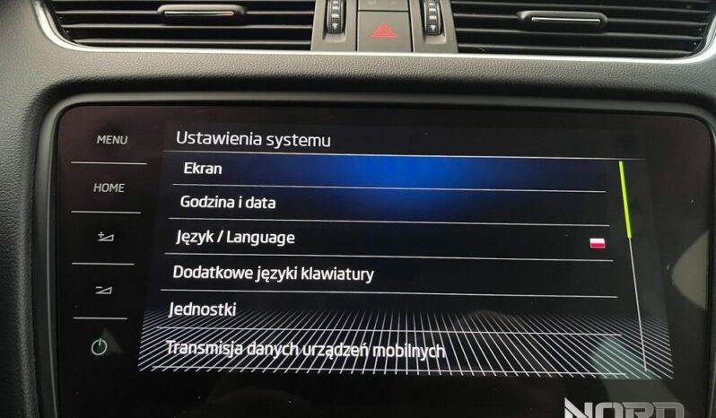 SKODA Octavia  | 4×4 (doł. automatycznie) | Automatyczna | 150 KM | Brązowy full